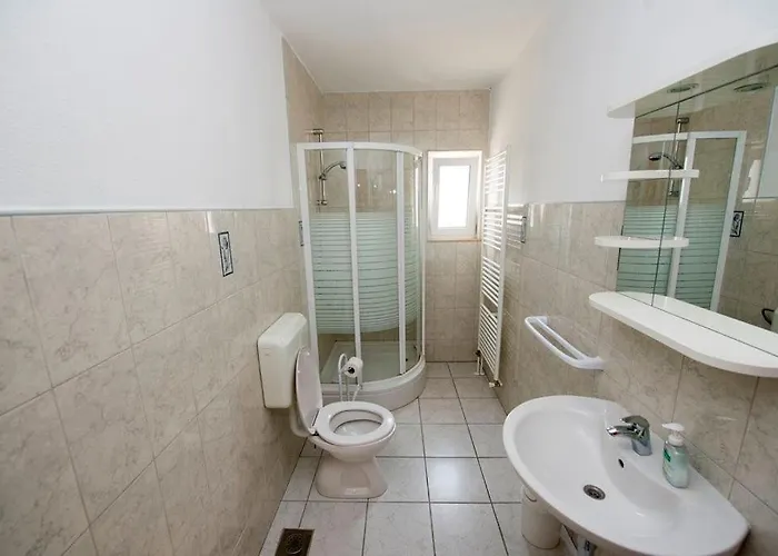 For 4 Near The Appartement